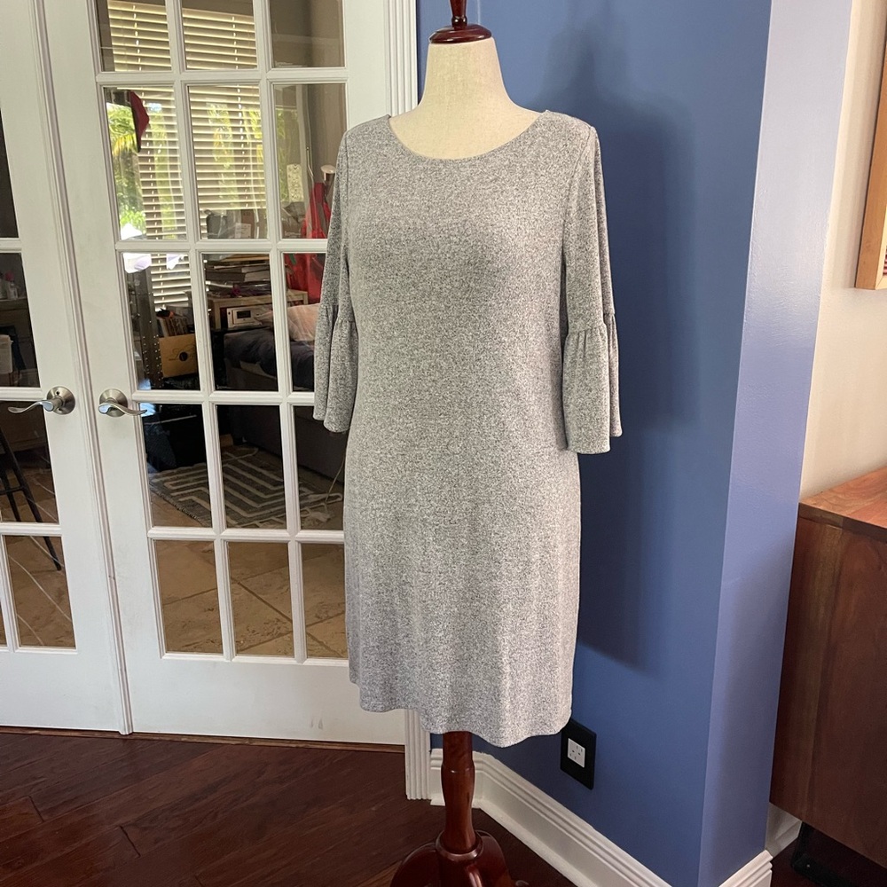 White House Black Market Light Sweater Dress excellent condition